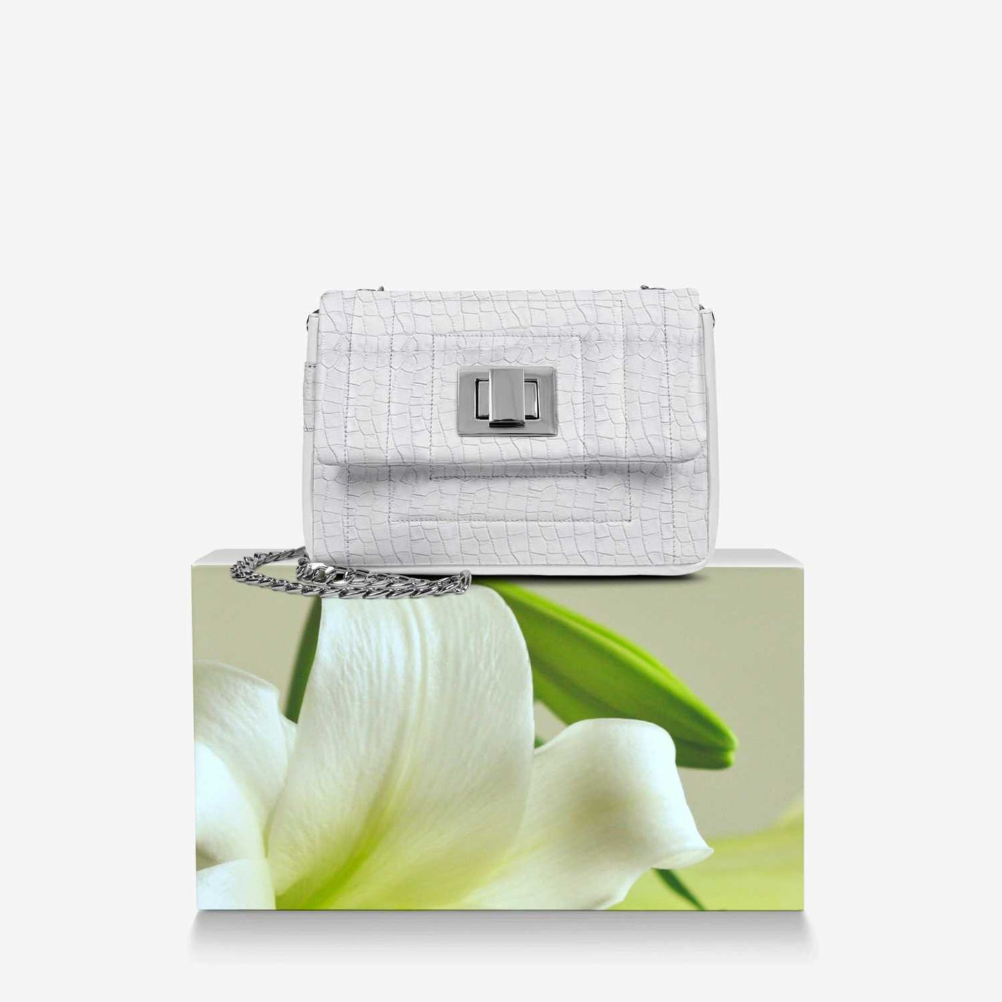 White Lily Garden Bag